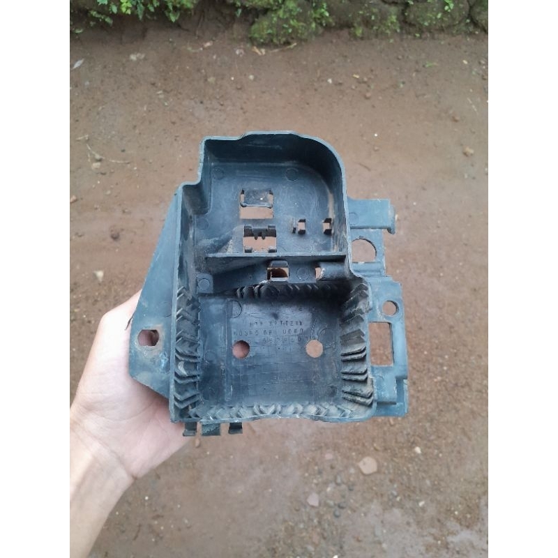 Tempat aki wadah aki honda win 100 original