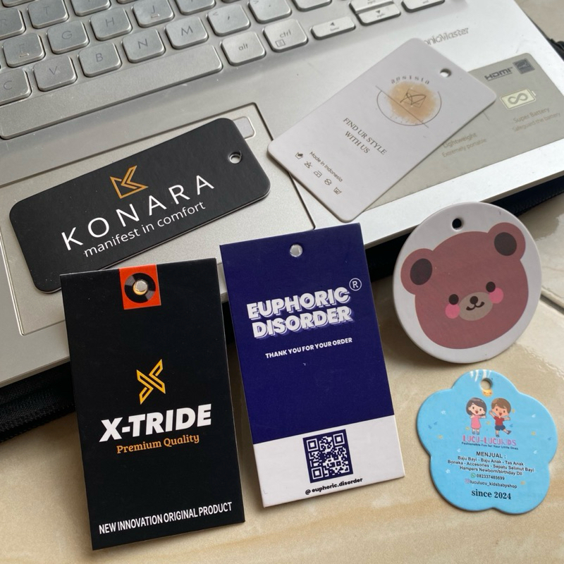

(PAKET 1,200pcs) Hangtag Baju Hang Tag Custom Cetak 2sisi Free Design