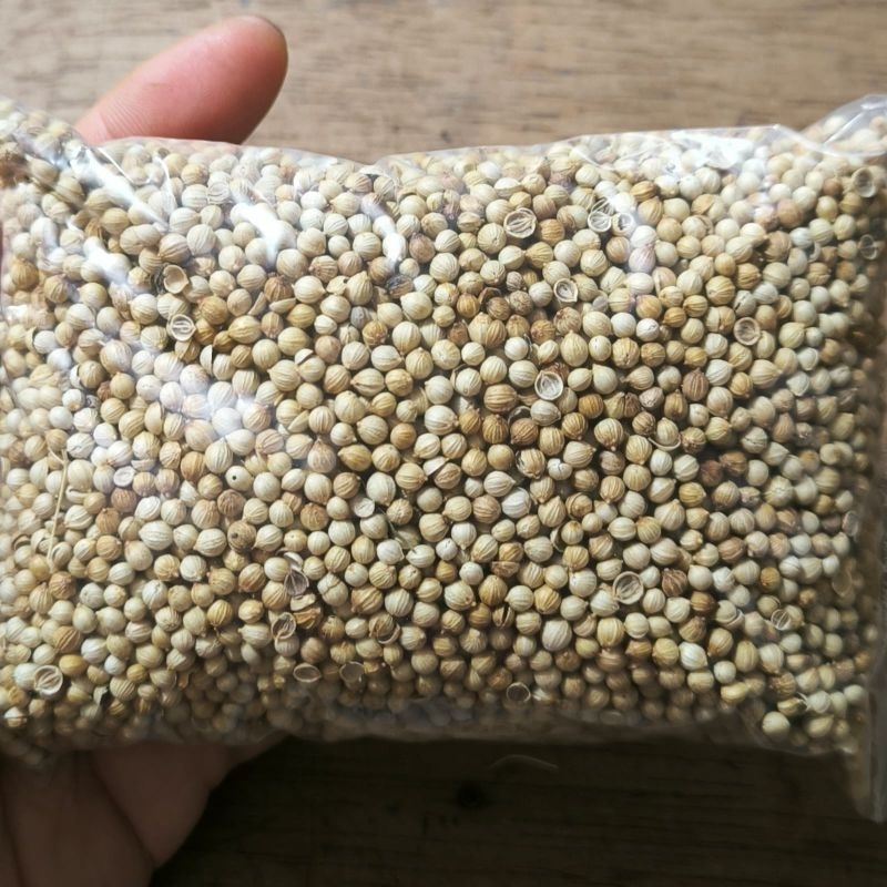 

ketumbar bulat repack ± 100 gr