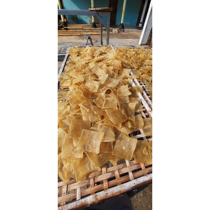 

KERUPUK PULI KERUPUK GENDAR ASLI WONOGIRI 500 GR KERUPUK PULI MENTAH GURIH