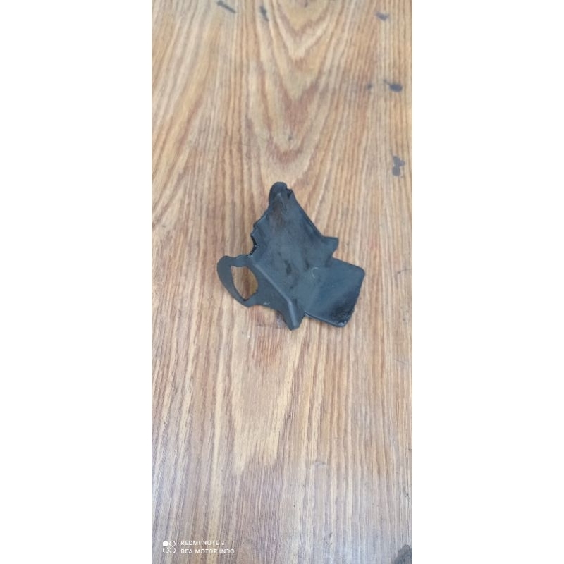 Karet rangka Yamaha Fiz r bagian bawah original/karet rangka bawah Yamaha Fiz r/karet rangka Fiz r