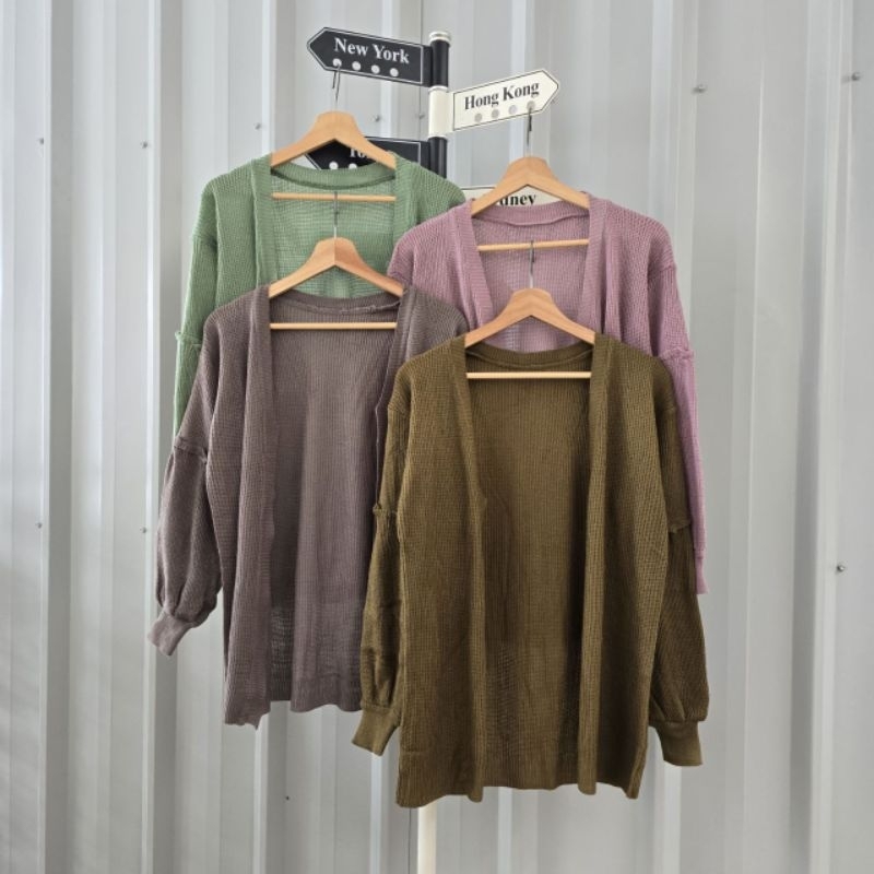 Laura Kinite Outher |Atasan wanita | Atasan wanita bahan Rajut | Atasan Kekinian | Atasan Bahan Raju