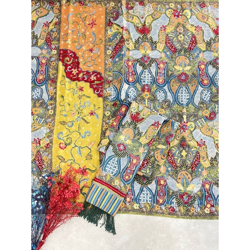 sarimbit kain batik keluarga couple ootd bahan sutra asli khas trusmi cirebon batik elliza