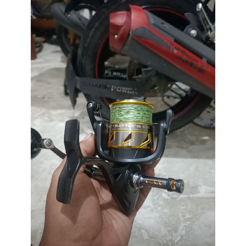Rell Penn Bettle 3 4000 knob dan Rell stand Gomexus
