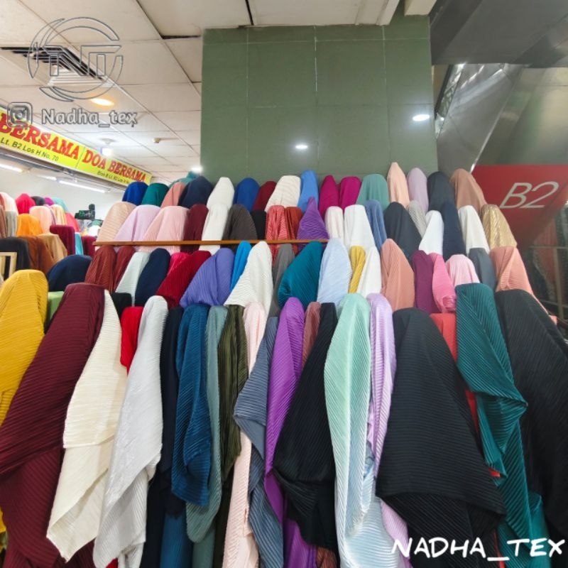 Promo Bahan Satin Plisket Premium/Bahan Kain Plisket Harga Per 0.5 meter
