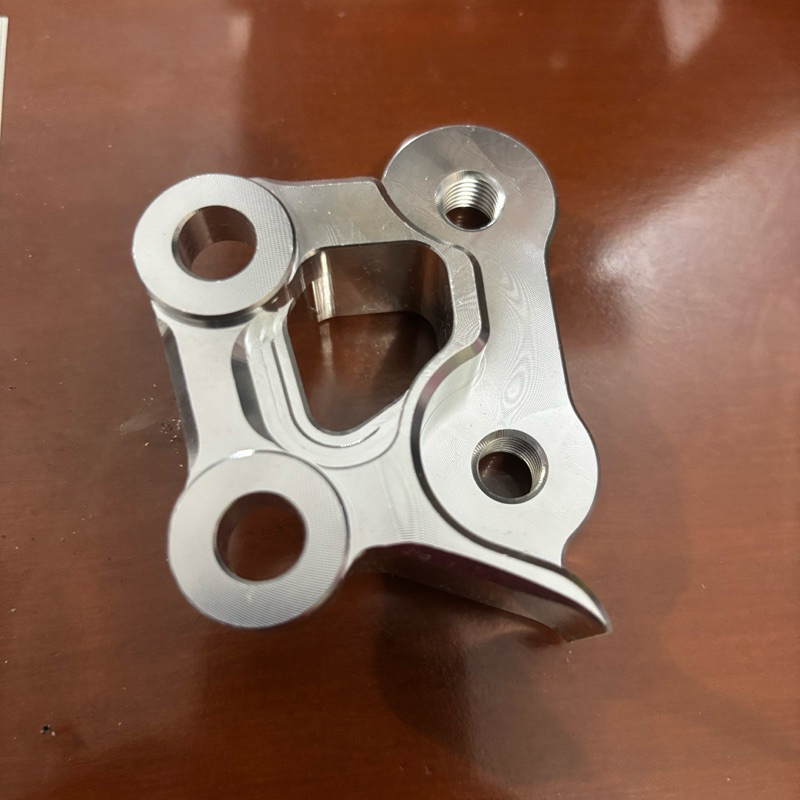 BREKET KALIPER RX KING OLD / LAMA 4P  300MM