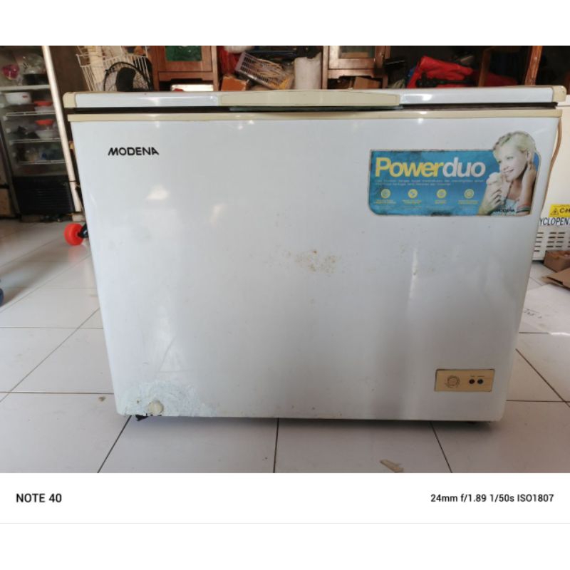 FREEZER BOX MODENA 200LITER SECOND