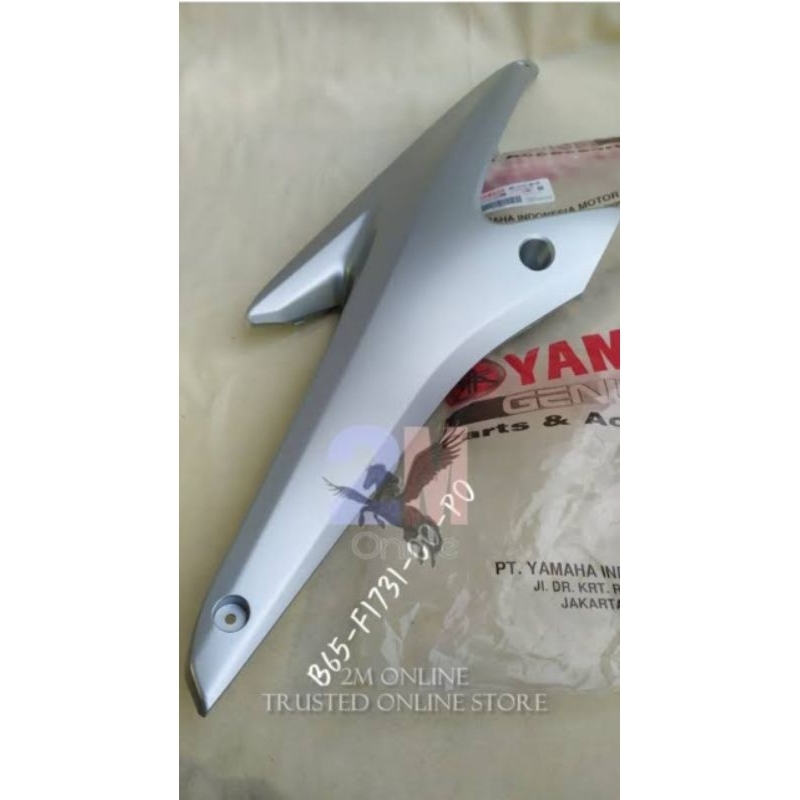 sambungan tengah deltabox aerox 155 old silver kiri ori yamaha