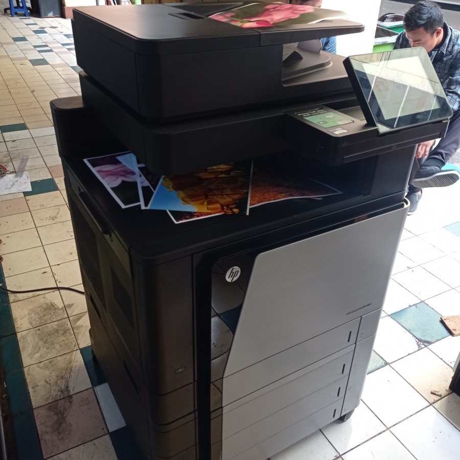 Printer HP Color  A3 Laserjet Enterprise M880 Multifungsi Siap Pakai Bergaransi (Scond)