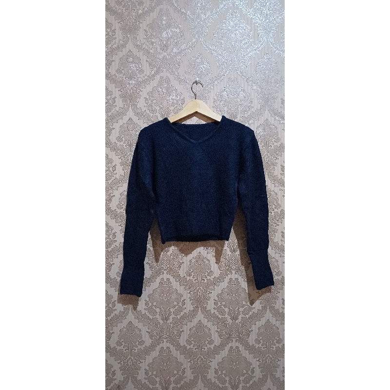 Sweater Rajut Wanita Lengan Panjang Crop Top - Warna Hitam