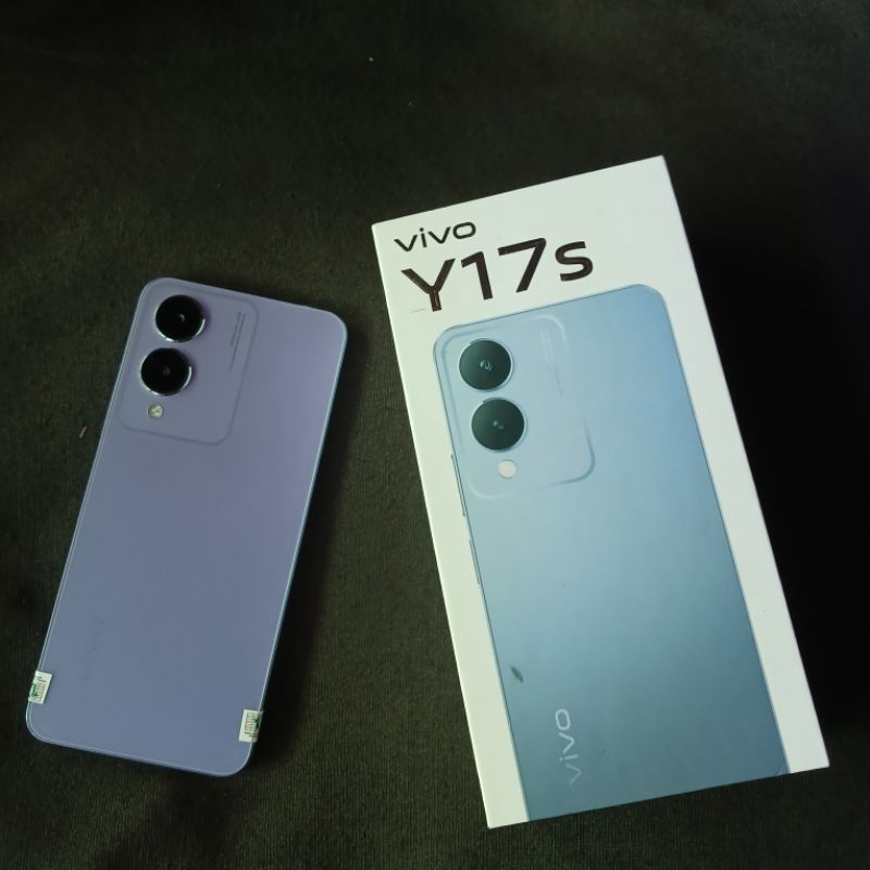 Hp sejutaan Vivo Y17s ram 4/128 lengkap istimewa