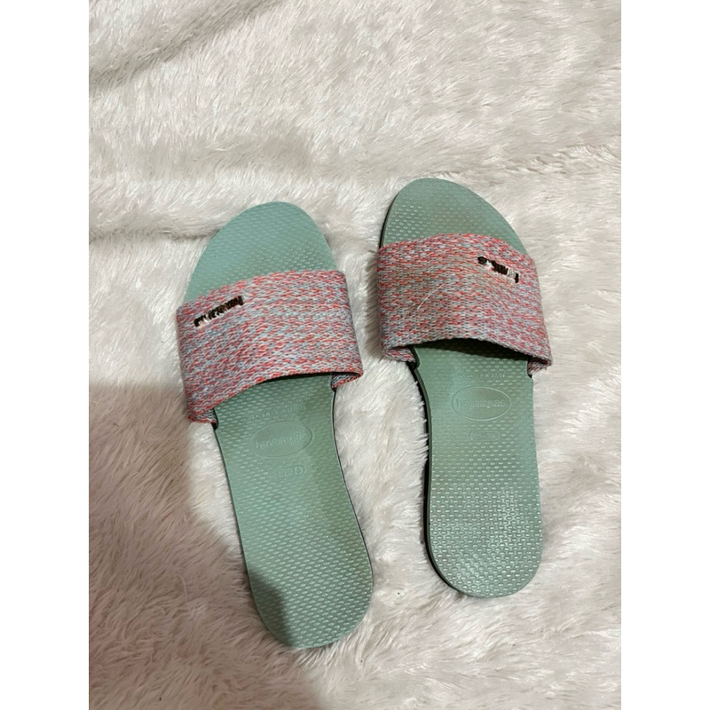preloved havaianas sandal