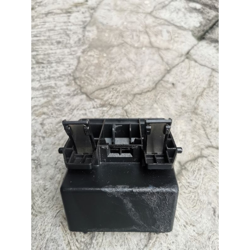 Dudukan Breaket Thrid Brake Lamp W124