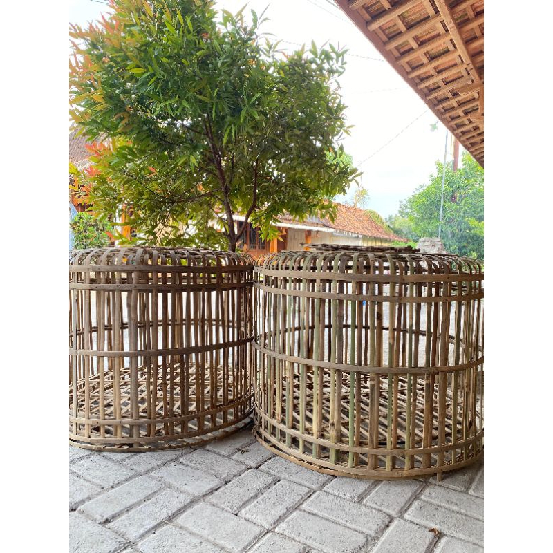 kandang ayam/kurungan ayam/sangkar ayam dari bambu isi 2 ukuran jumbo