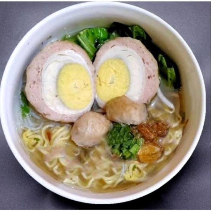 

Bakso sapi isi telur ayam