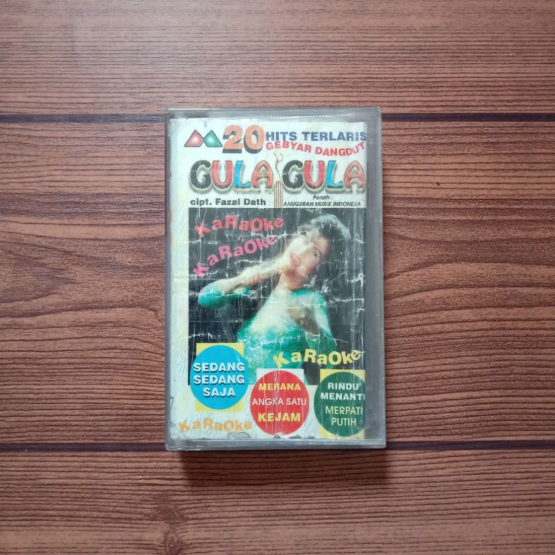 Kaset 20 HITS TERLARIS GEBYAR DANGDUT( Elvy Sukaesih dll  )