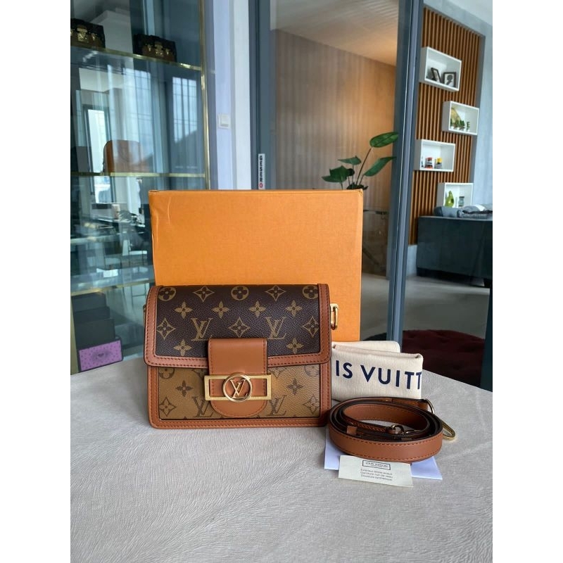 LV Dauphine mini monogram reverse 2020