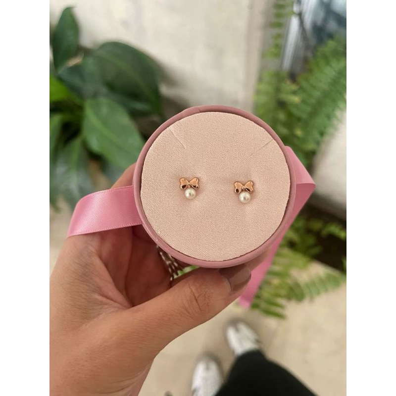 Anting anak emas model pita