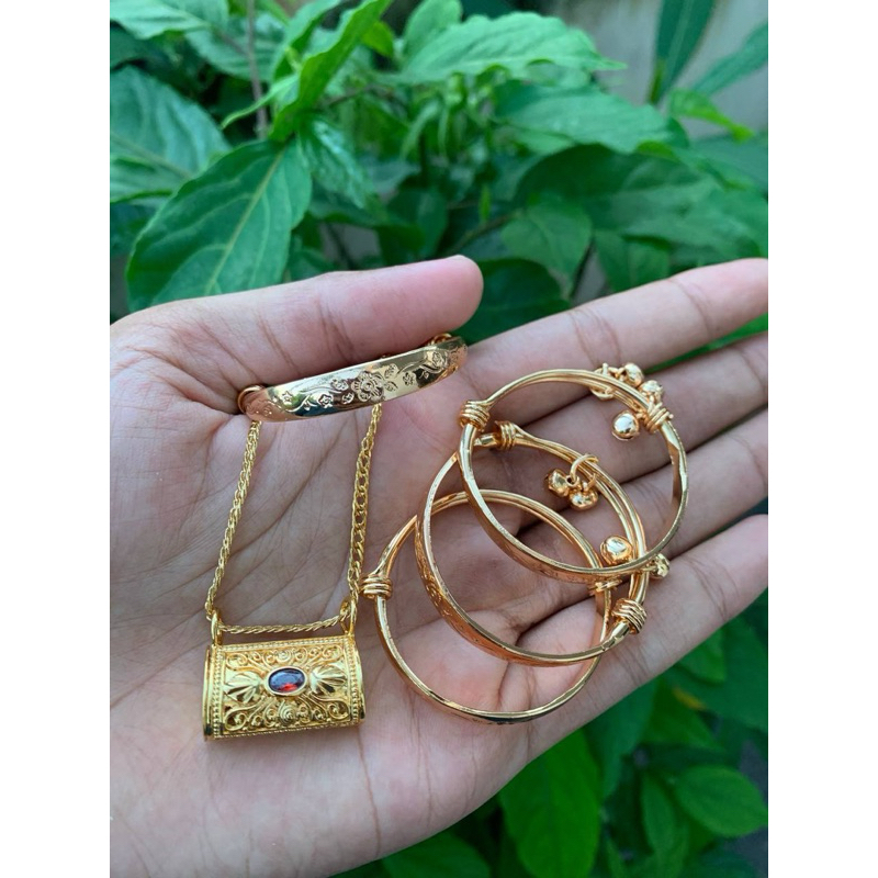 set bayi 3 bulanan/ gelang anak/3 bulanan/ gelang bayi xuping/ blandong bayi/ set bayi