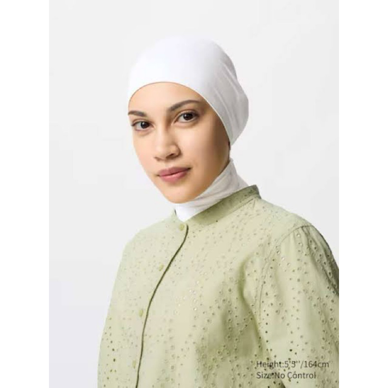 Uniqlo Airsm Hana Tajima Headband Inner Hijab / Ciput Bandana Dalaman Kerudung - White (PRELOVED)