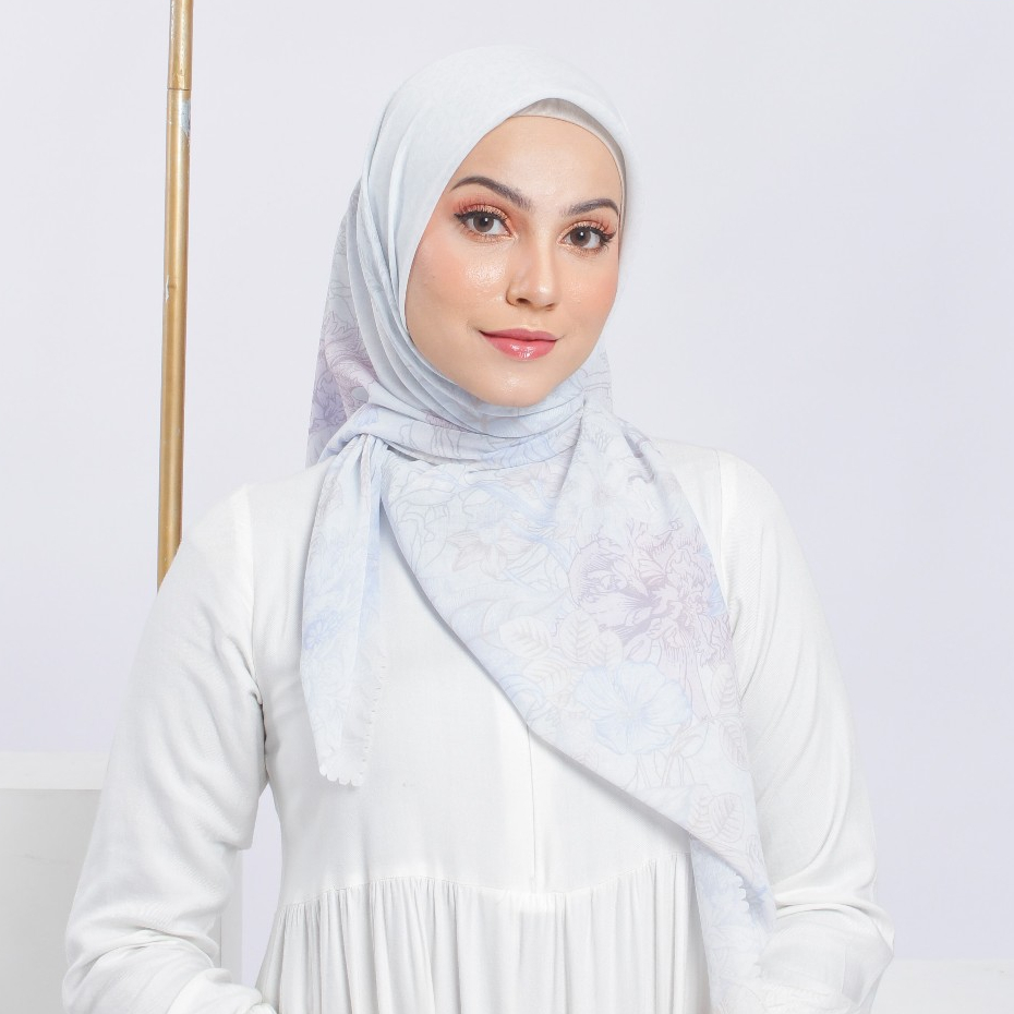 Banyuscarf Jenisari Series Hijab Segi Empat Square Motif Voal Premium