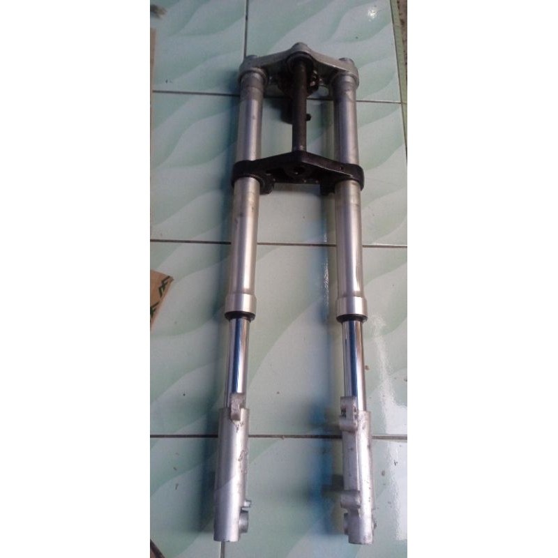 shock depan usd minerva Sudah PNP SATRIA FU original bekas