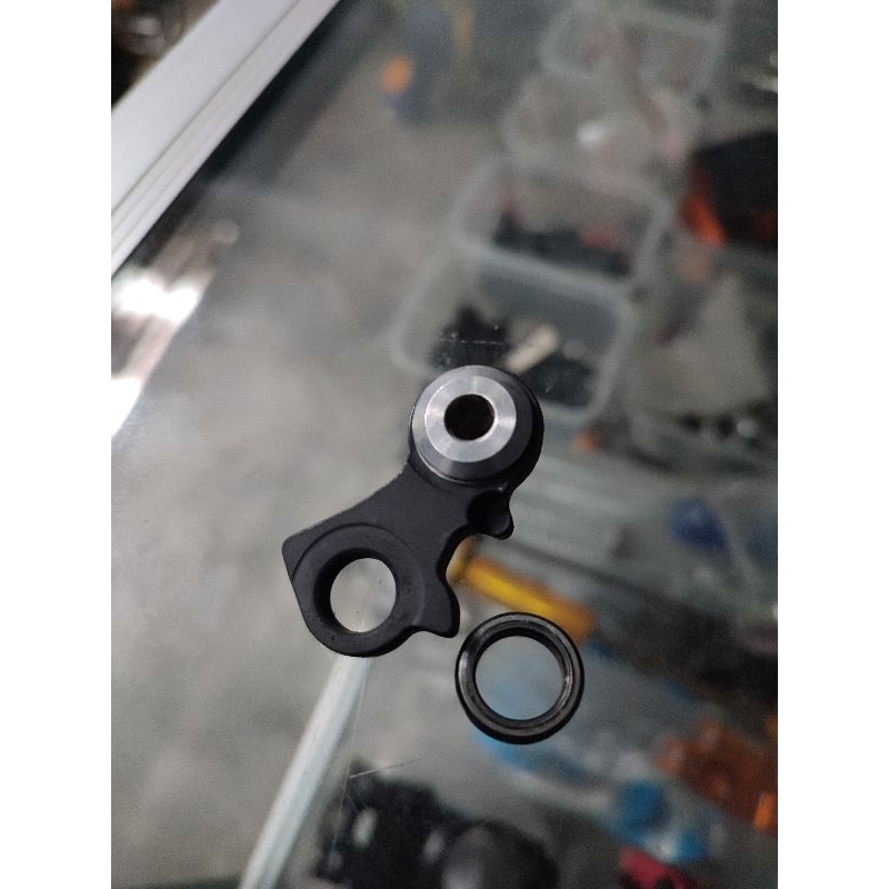 Braket axle bracket axle shimano original goatlink anting extender shadow rd direct