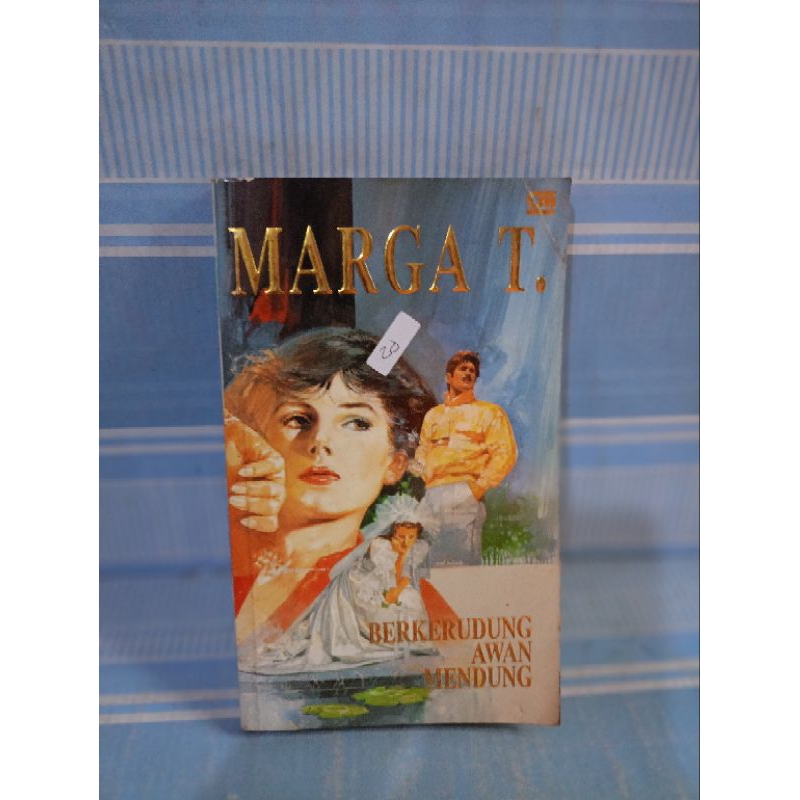 BERKERUDUNG AWAN MENDUNG by marga t.