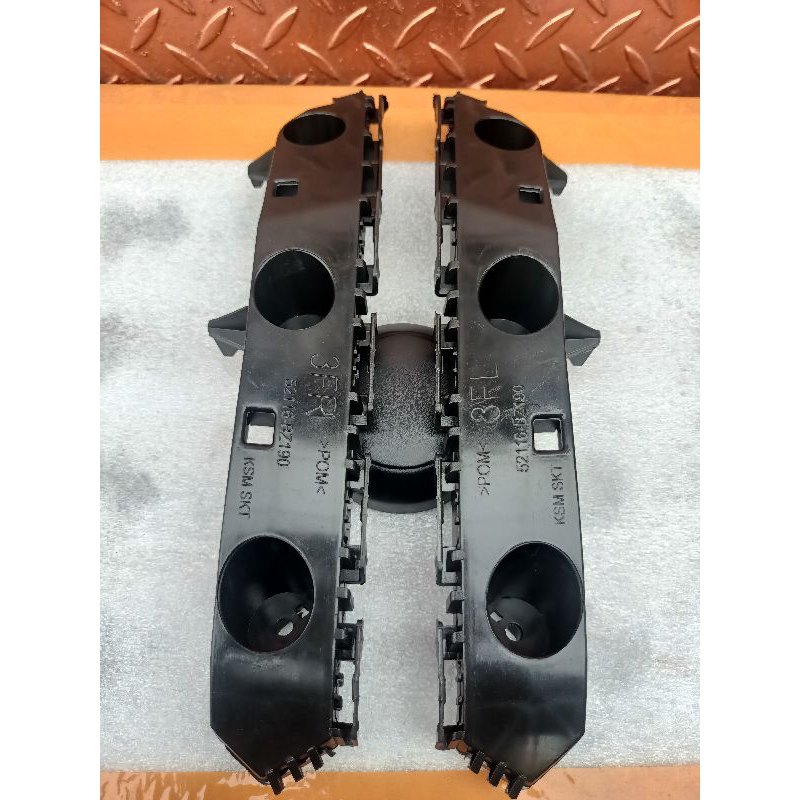 support bracket bemper depan mobil calya sigra