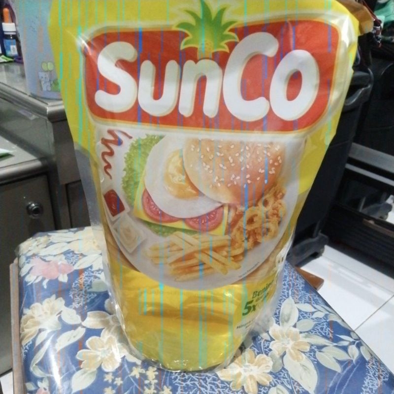 

minyak goreng sunco 1 Liter, kemasan pouch.