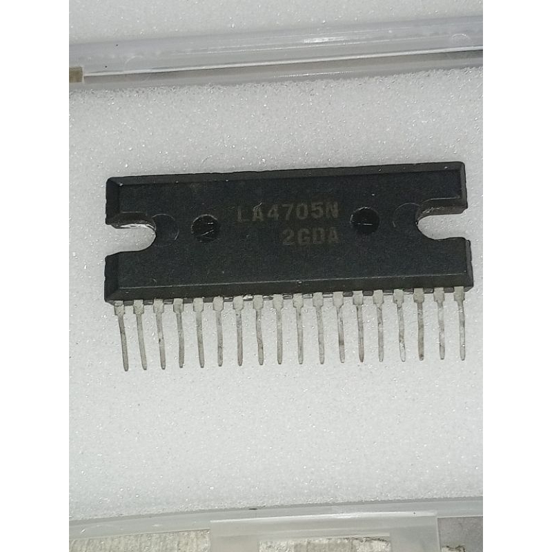 Ic LA4705N ic audio Yamaha