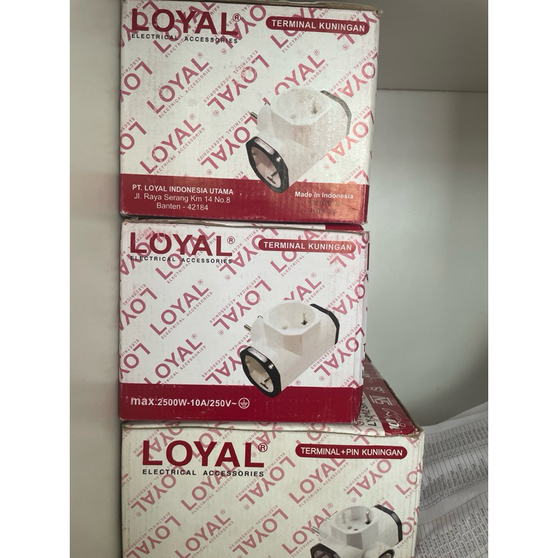 Loyal Stop Kontak T / Colokan Cabang