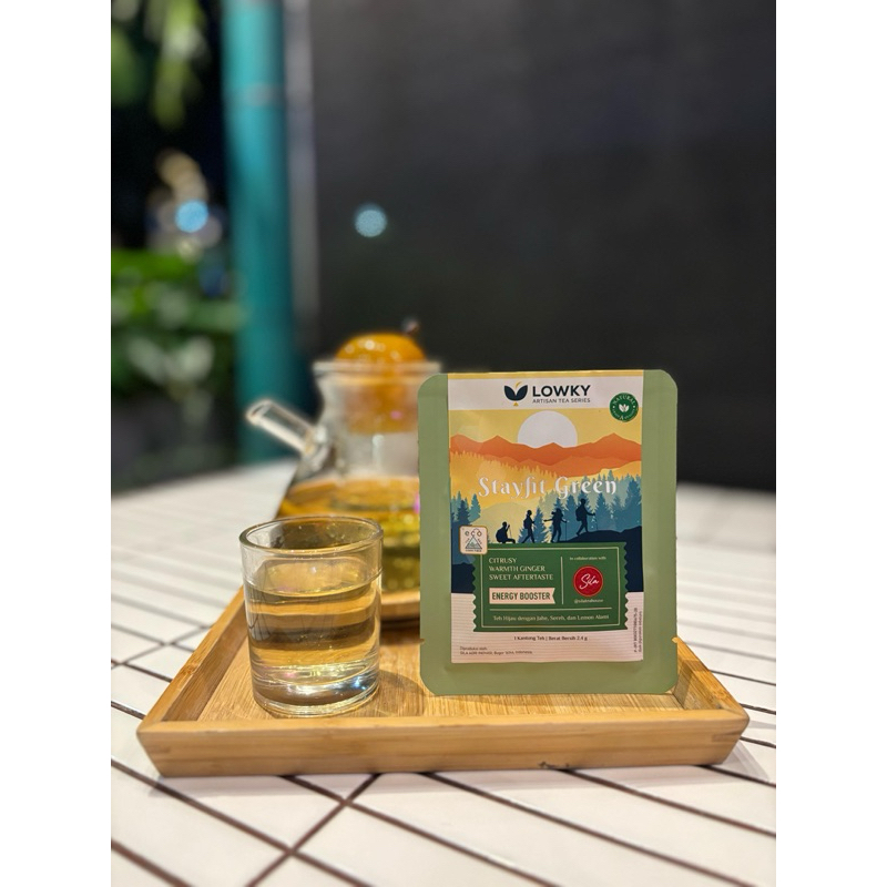 

Artisan Tea Stayfit Green (Citrusy Warmth Ginger Sweet Aftertaste 2.4gram)