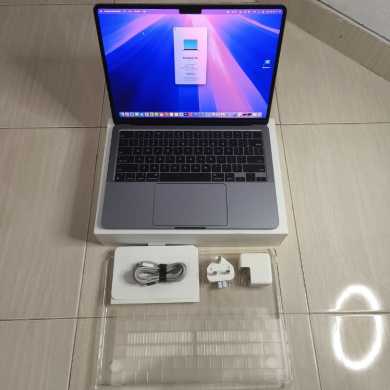 Macbook Air M2 13,6" 8GB 256GB CPO Garansi Mei 2025
