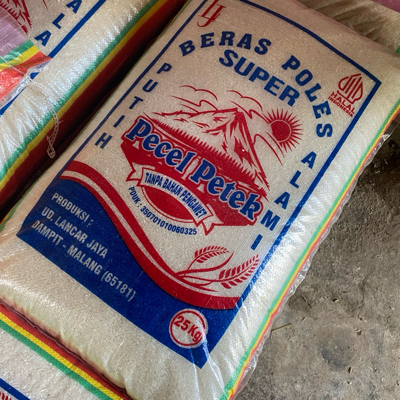 

Beras Premium Pulen 1kg Cap Gunung Pecel Petek (Repack)
