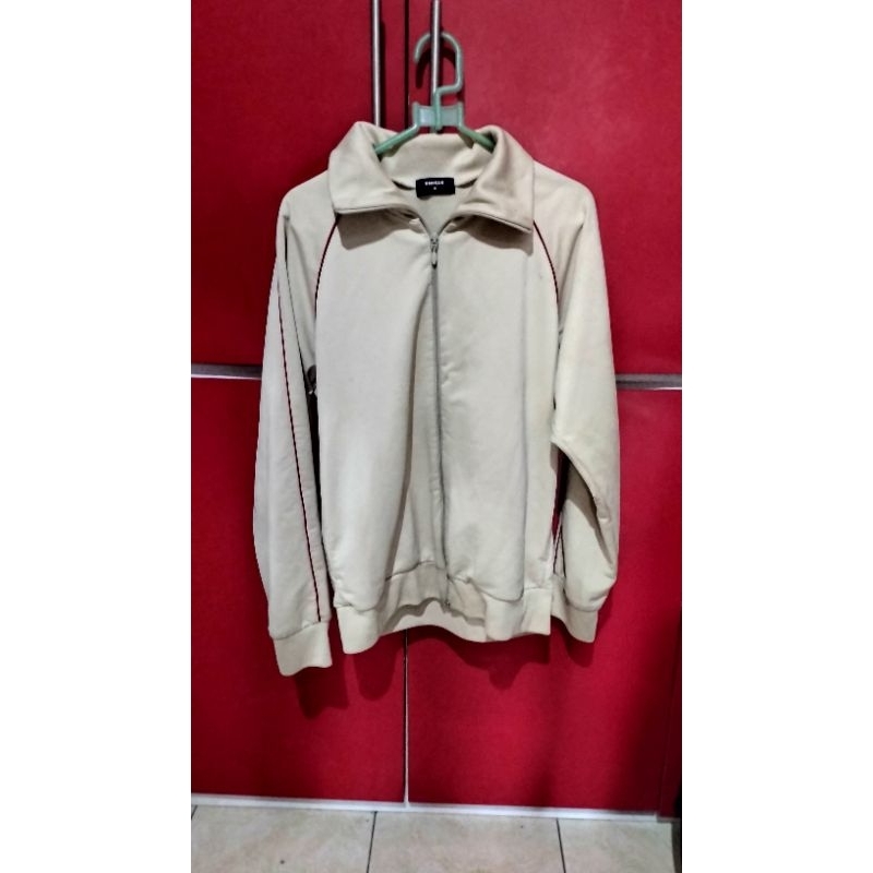 JAKET TRACKTOP UNIQLO