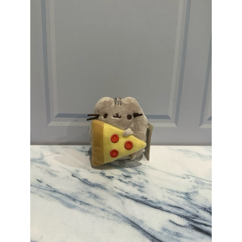 Pusheen with Pizza Plush Keychain Gund American Doll