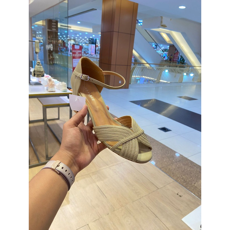 ❗️SALE Payless Chrissie Womena Raissa Block Heels