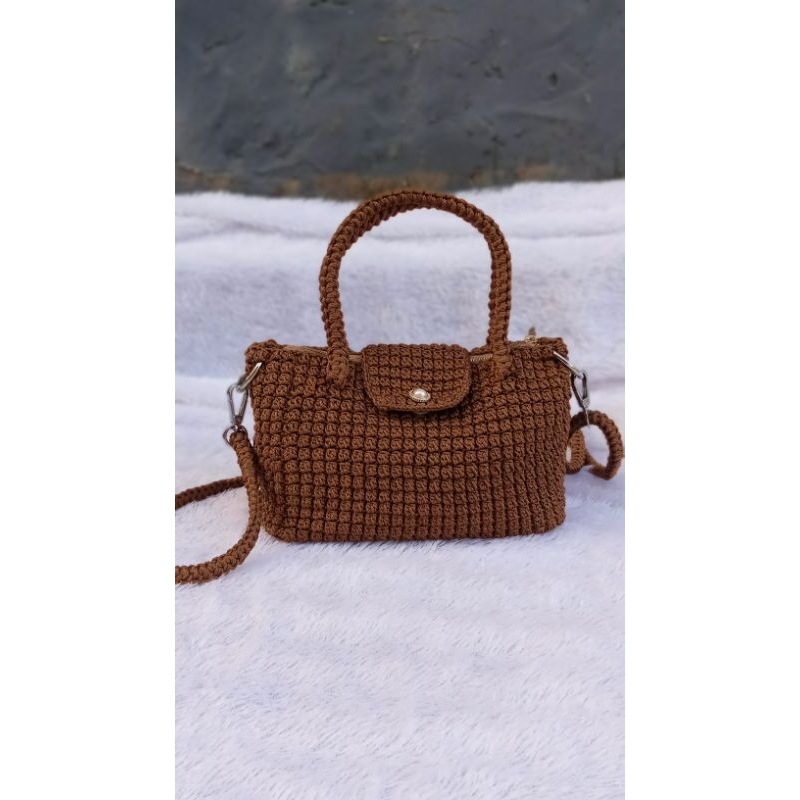tas pesta rajut