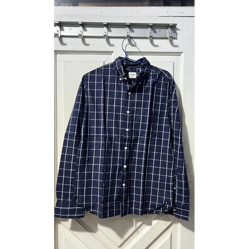 PRELOVED Kemeja Navy Wanita Kotak