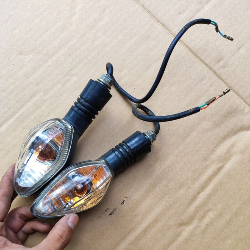 lampu sein sen set kanan/kiri HONDA CB 150 OLD, MEGAPRO MONOSHOCK, VERZA original