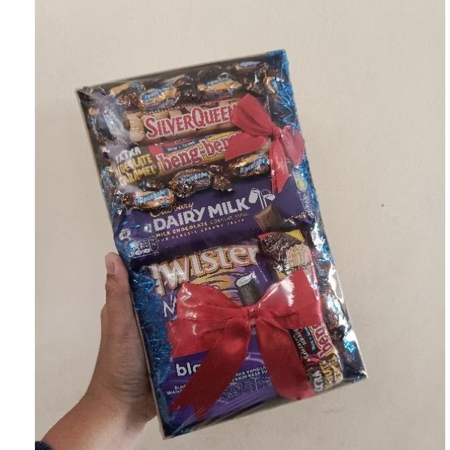 

coklat box kado / paket coklat permen snack