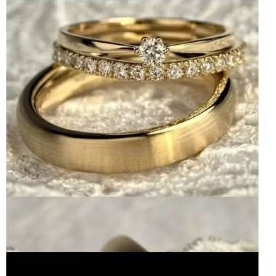 Cincin Kawin Emas dan silver dengan batu permata Swarovski
