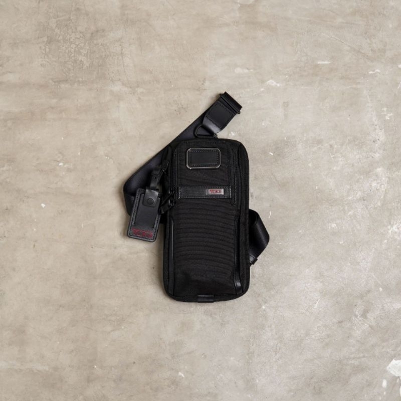 TUMI Alpha Cross Body Bag in Black