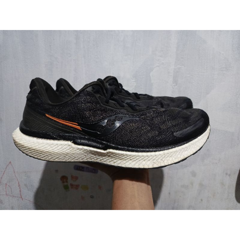 saucony running ori second size 46