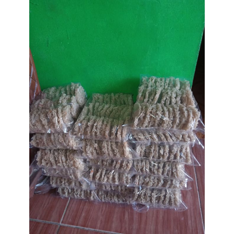 

RANGIPUK (RANGINANG KURUPUK) MENTAHAN