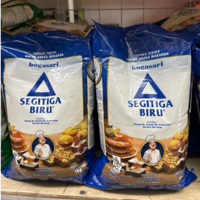 

Tepung Segitiga Biru Premium 1kg