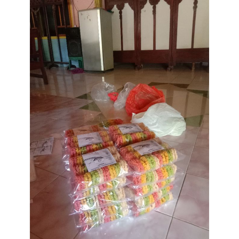 

rengginang singkonglalapo(kemasan mentah)