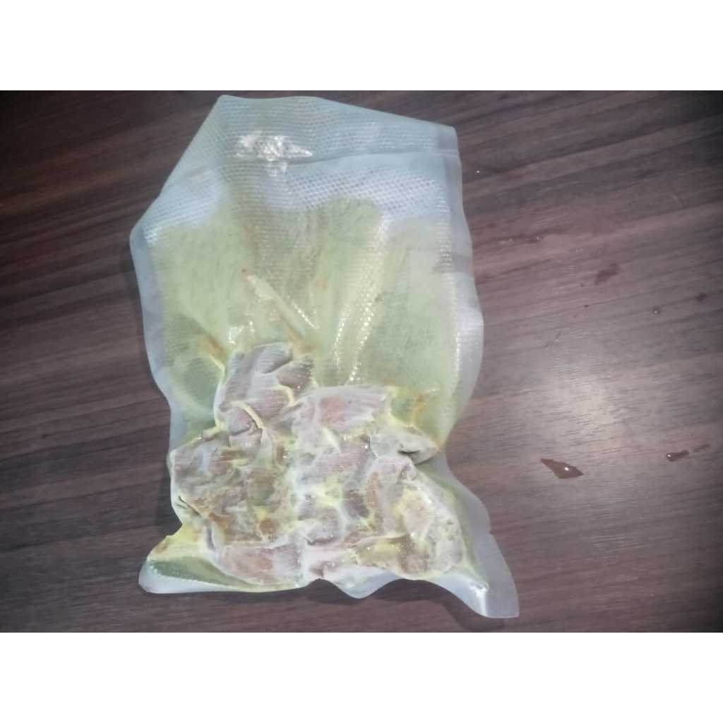 

Ati Ampela Ayam Ungkep Lengkuas 5 pasang Free Sambal Limerence + Serundeng