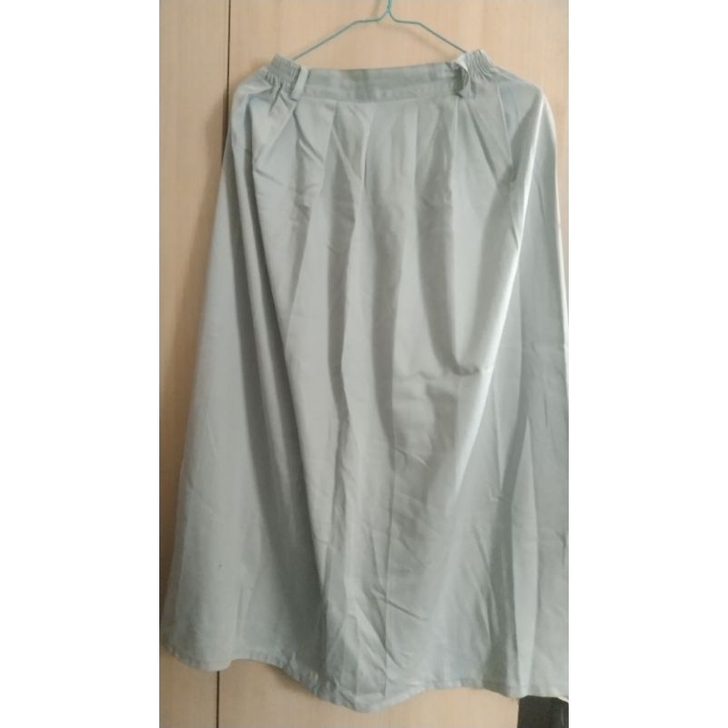 PRELOVED Rok SMA✨